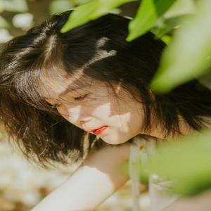 公奥婷